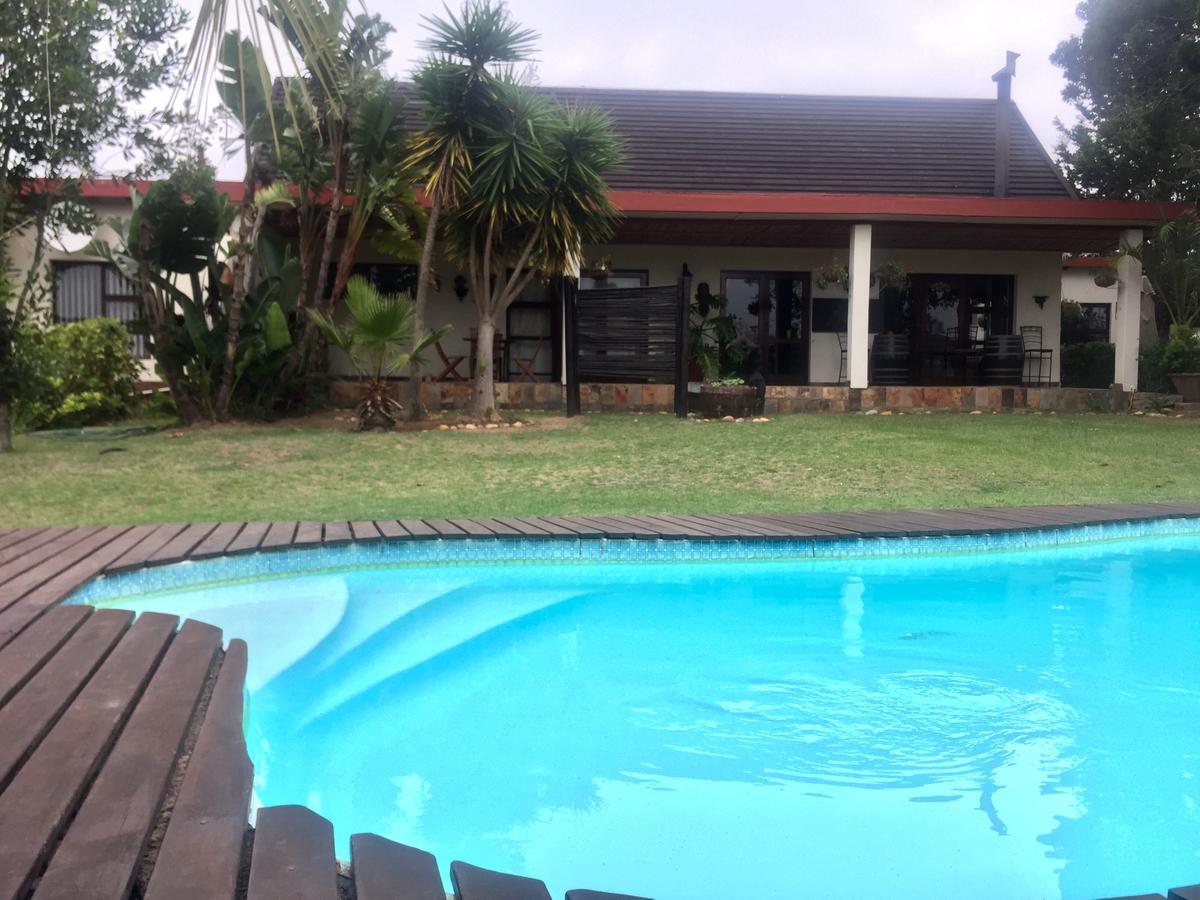 Cheetah Lodge Guest House Hartenbos Esterno foto